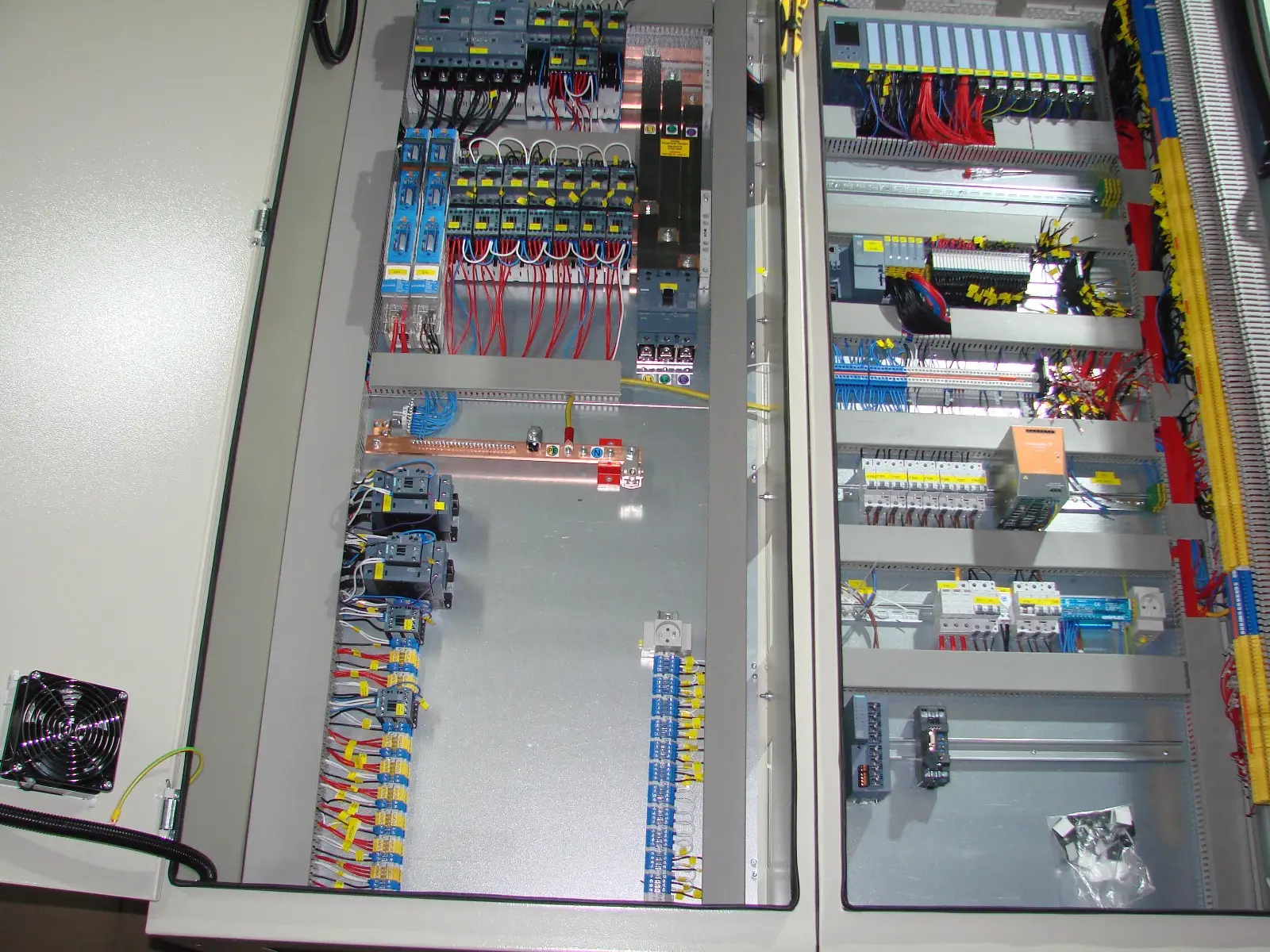 PRODUKCJA ROZDZIELNIC ELEKTRYCZNYCH k