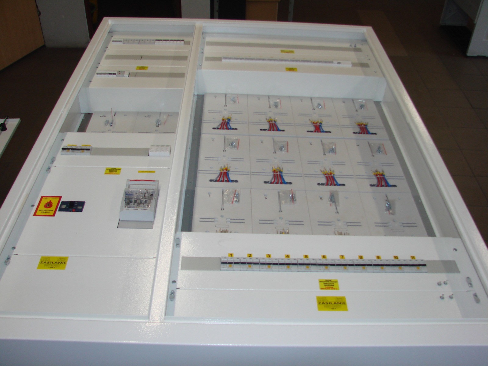 PRODUKCJA ROZDZIELNIC ELEKTRYCZNYCH zn