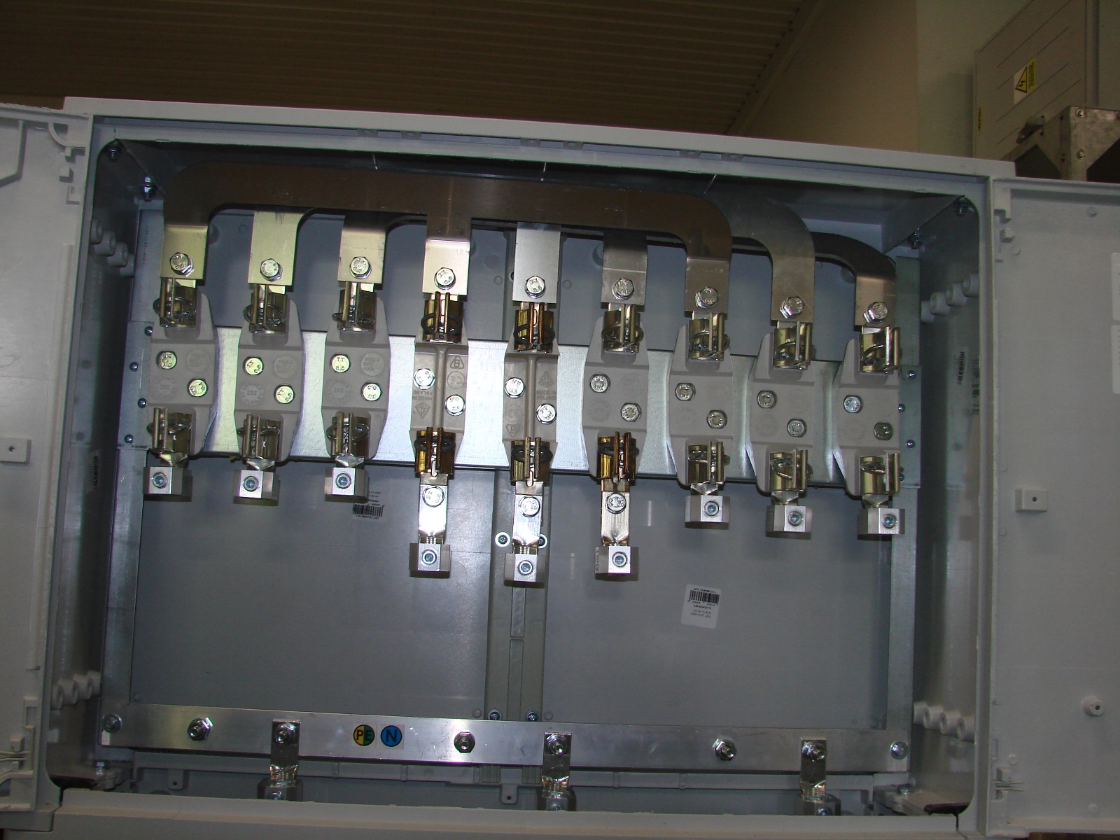 PRODUKCJA ROZDZIELNIC ELEKTRYCZNYCH zo